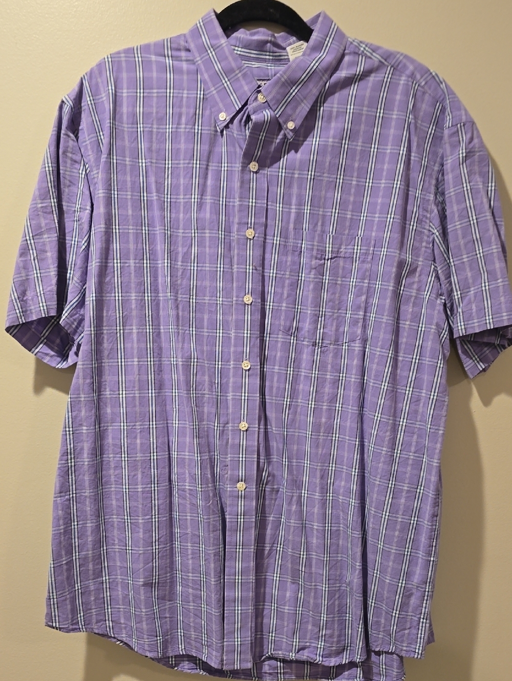 Men's Short-Sleeve Button-Down Plaid Shirt - Purple